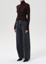 AGOLDE Pascale Turtleneck in Root